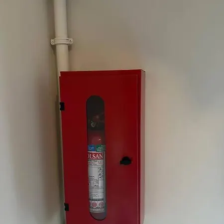 Kadikoy Kalamis 3+1 Merkezi Asansorlu Genis Daire Apartament
