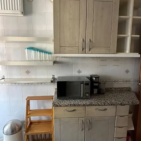 Kadikoy Kalamis 3+1 Merkezi Asansorlu Genis Daire Apartament Stambuł