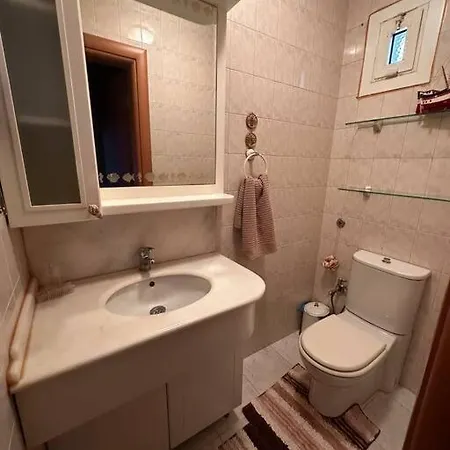 Kadikoy Kalamis 3+1 Merkezi Asansorlu Genis Daire *